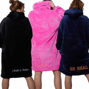 "Snuggie met naam borduren - 4 kleuren-zwart"